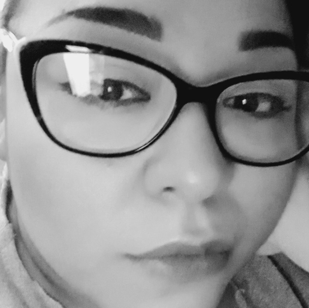 Meet your Posher, Toni